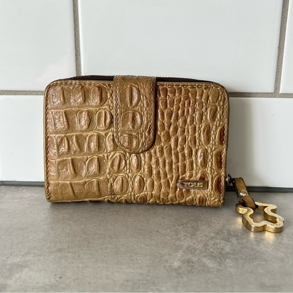 TOUS Croc Embossed Leather Wallet - Picture 1 of 14
